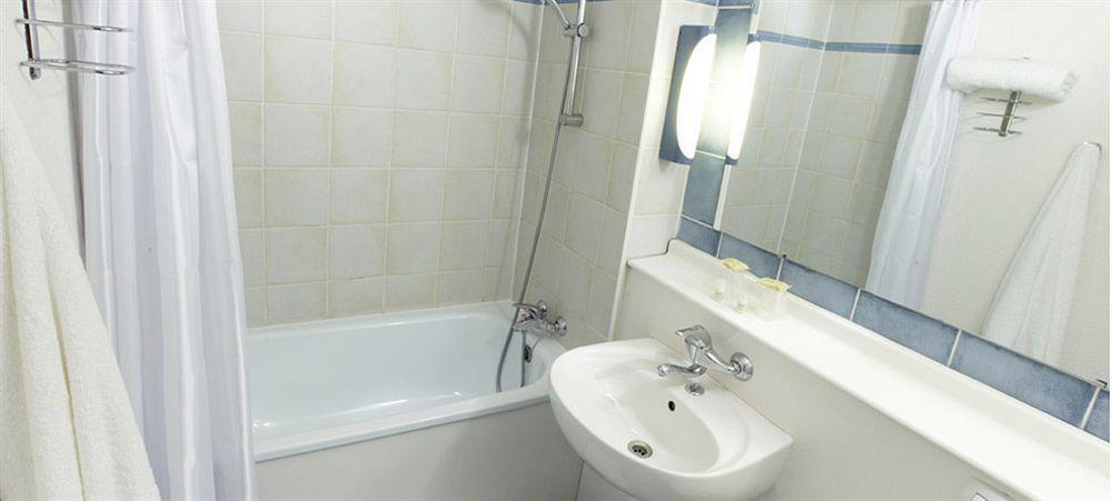 Campanile Villeneuve-Sur-Lot Phòng bức ảnh